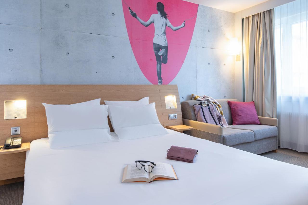 Novotel